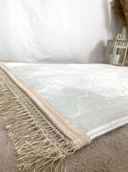 Tapis de prière blanc