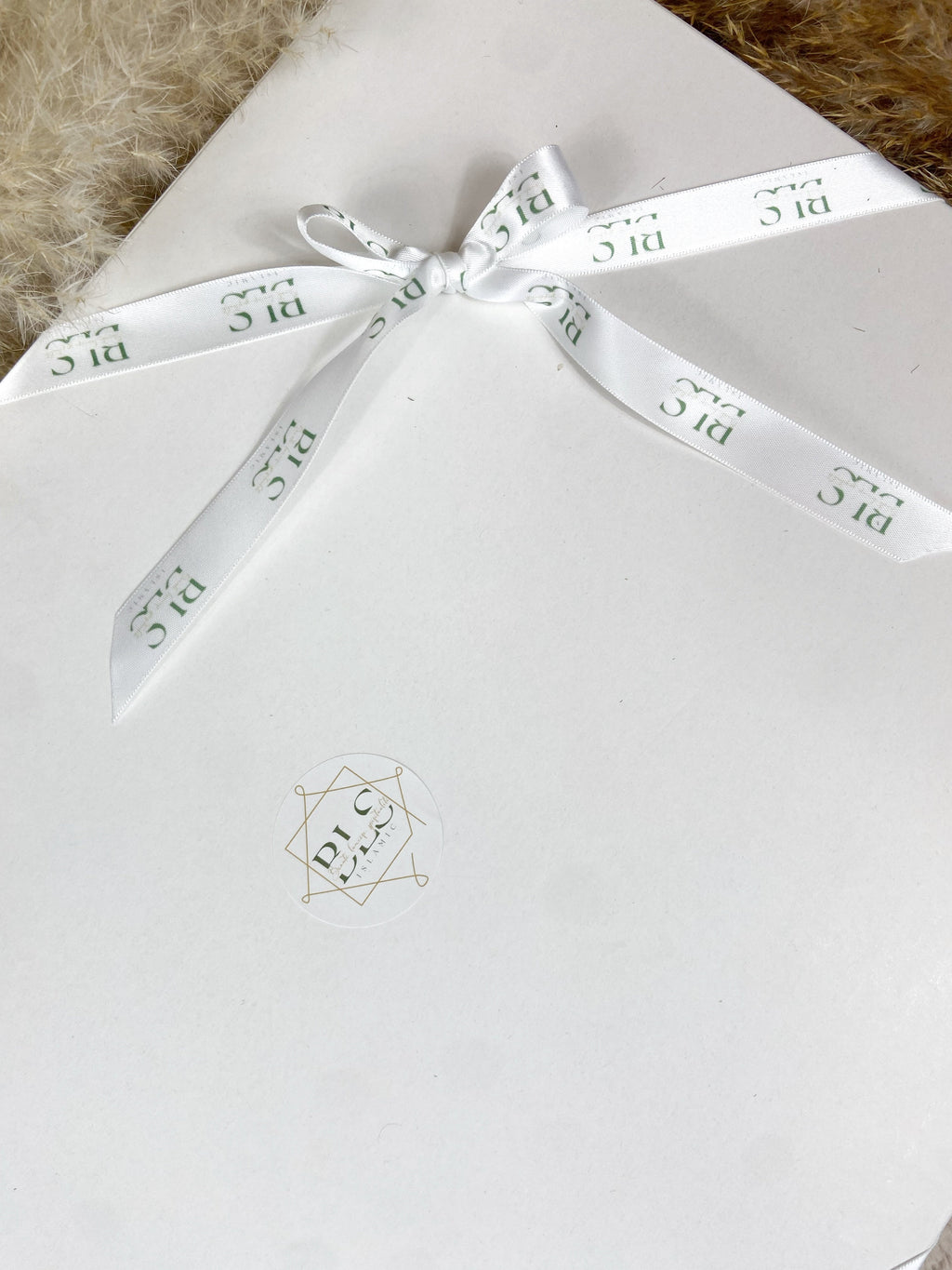 Coffret musulman blanc personnalisé – Cadeau islamique avec prénom